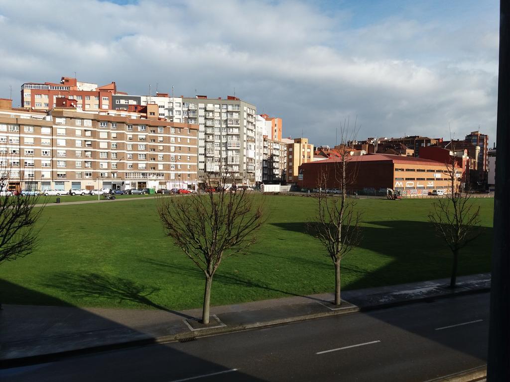 Готель Avenida Gijon Centro Екстер'єр фото